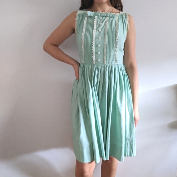 1940’s Sea Foam Green A-Line Dress - Picture 1 of 5